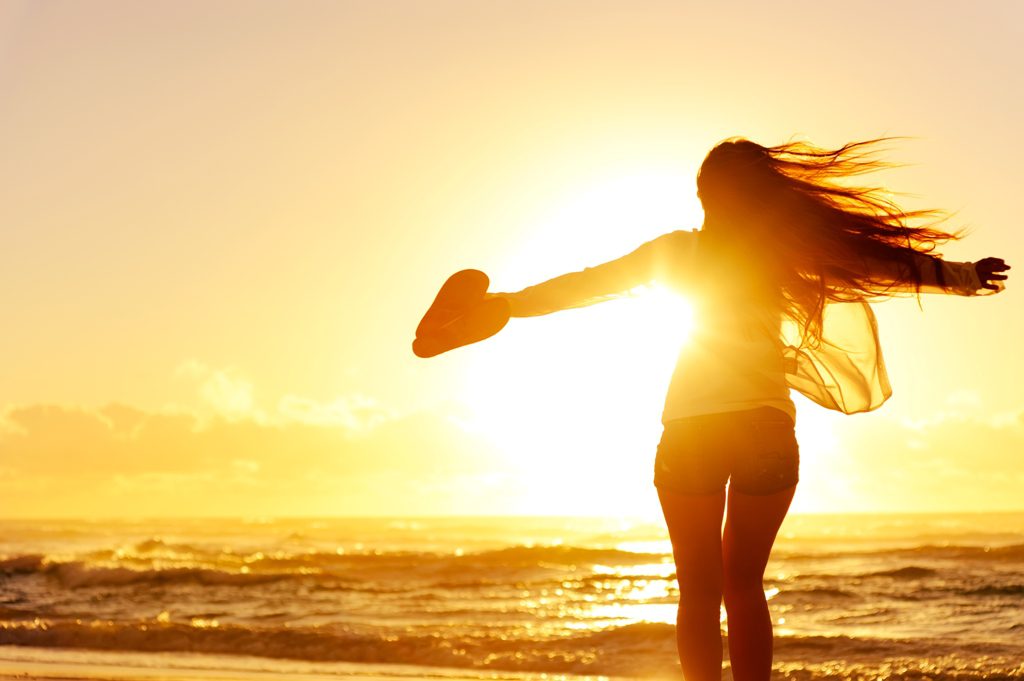 silhouette woman beach